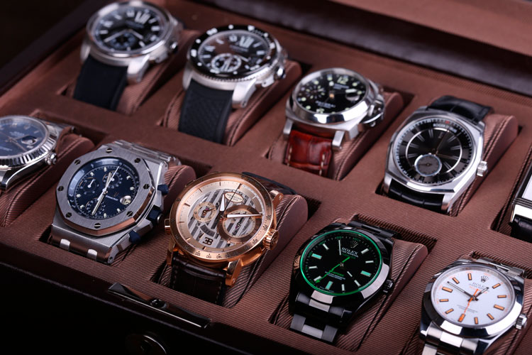 Imagem da notícia: “O futuro dos relógios de luxo é virtual?”